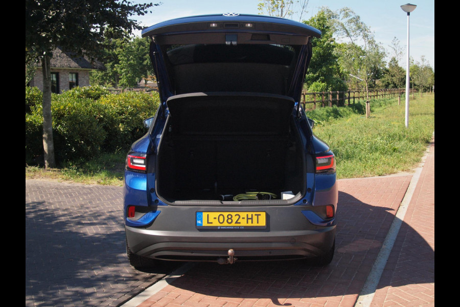Volkswagen ID.4 Life 77 kWh | Apple Carplay | Cruise Control | Sfeerverlichting | Trekhaak | Parkeersensoren |