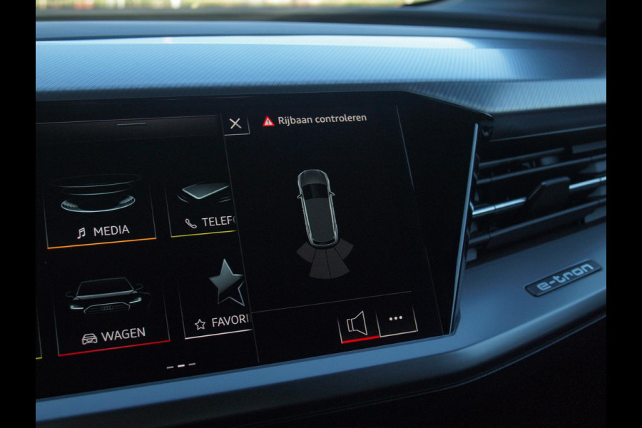 Audi Q4 e-tron 40 Advanced edition 77 kWh | Apple Carplay | Black Optic | Parkeersensoren | Navi |