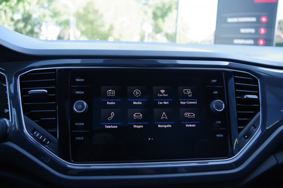 Volkswagen T-Roc 2.0 TSI 4Motion 190 PK Sport Automaat, *NL-AUTO*, Panoramadak, Winterpakket, Carplay, Camera, Beats-Audio