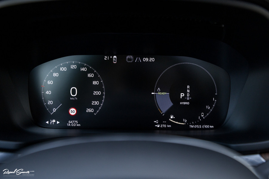 Volvo V60 2.0 T6 Plug-in hybrid AWD Plus Bright | Long Range | Beige nappa leder | Panoroma | Adaptieve cruise | Harman Kardon | Stoel ver