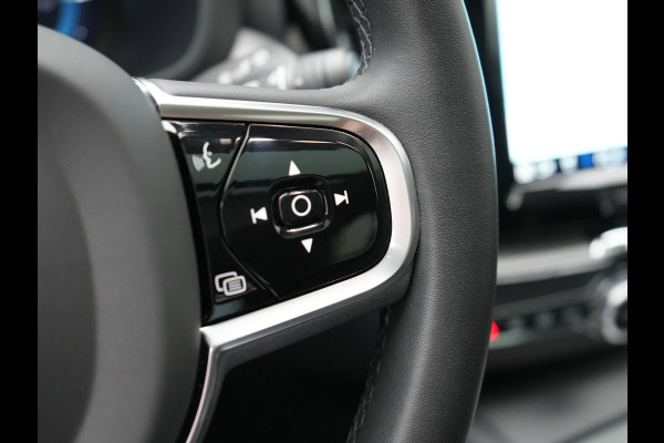Volvo XC60 2.0 T6 AWD Plus Bright Long Range Plug in Hybrid 350pk Dealer O.H PHEV | Panodak | Adaptive Cruise | Lederen Sportstoelen Memory & Verwarmd | Google Assistent & Maps | Camera | Harman Kardon | Apple Carplay | Pilot Assist | Navigatie | DAB |