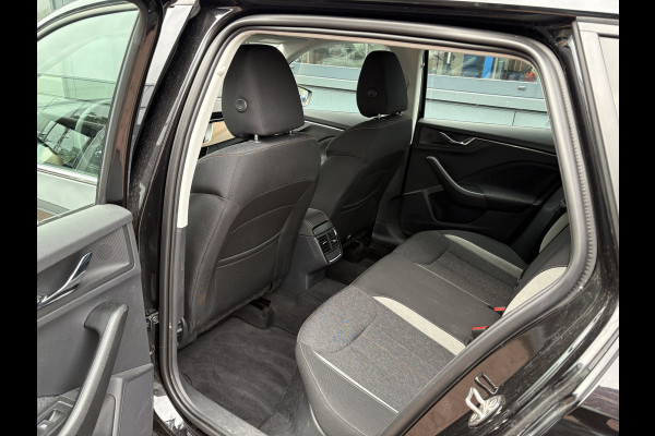 Škoda Kamiq 1.0 TSI 110pk Business Edition VIRTUAL/CANTON/DAB/CARPLAY/PDC/STOELVERWARMING