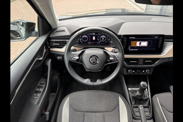 Škoda Kamiq 1.0 TSI 110pk Business Edition VIRTUAL/CANTON/DAB/CARPLAY/PDC/STOELVERWARMING