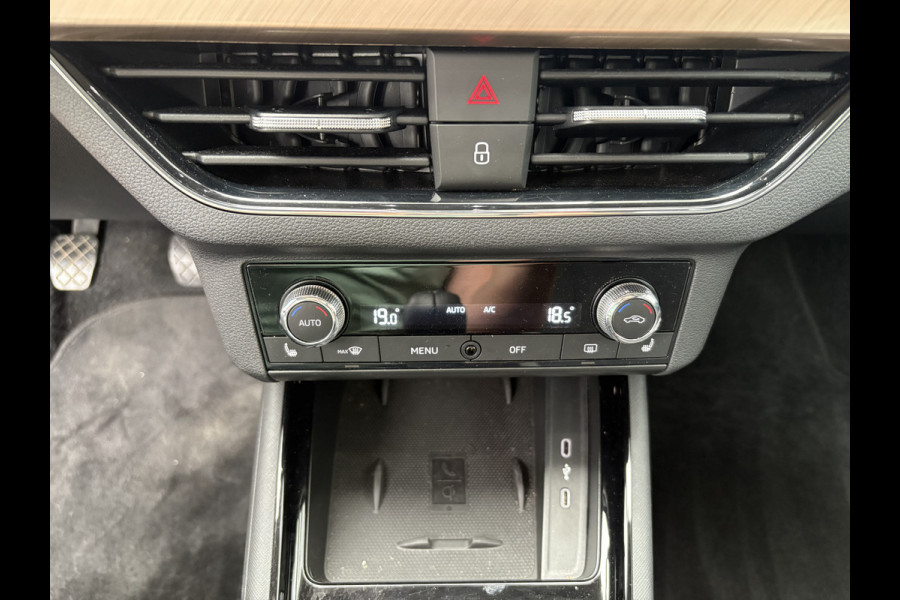 Škoda Kamiq 1.0 TSI 110pk Business Edition VIRTUAL/CANTON/DAB/CARPLAY/PDC/STOELVERWARMING