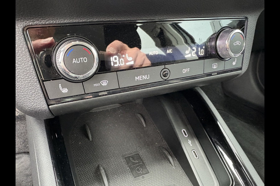 Škoda Kamiq 1.0 TSI 110pk Business Edition VIRTUAL/CANTON/DAB/CARPLAY/PDC/STOELVERWARMING