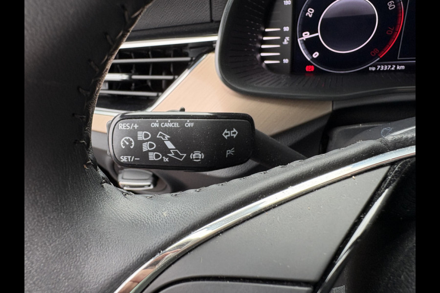 Škoda Kamiq 1.0 TSI 110pk Business Edition VIRTUAL/CANTON/DAB/CARPLAY/PDC/STOELVERWARMING