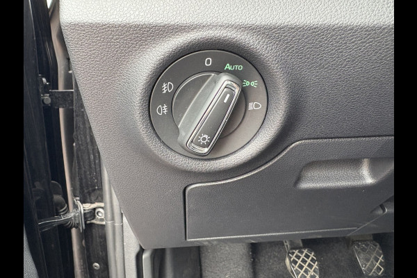 Škoda Kamiq 1.0 TSI 110pk Business Edition VIRTUAL/CANTON/DAB/CARPLAY/PDC/STOELVERWARMING