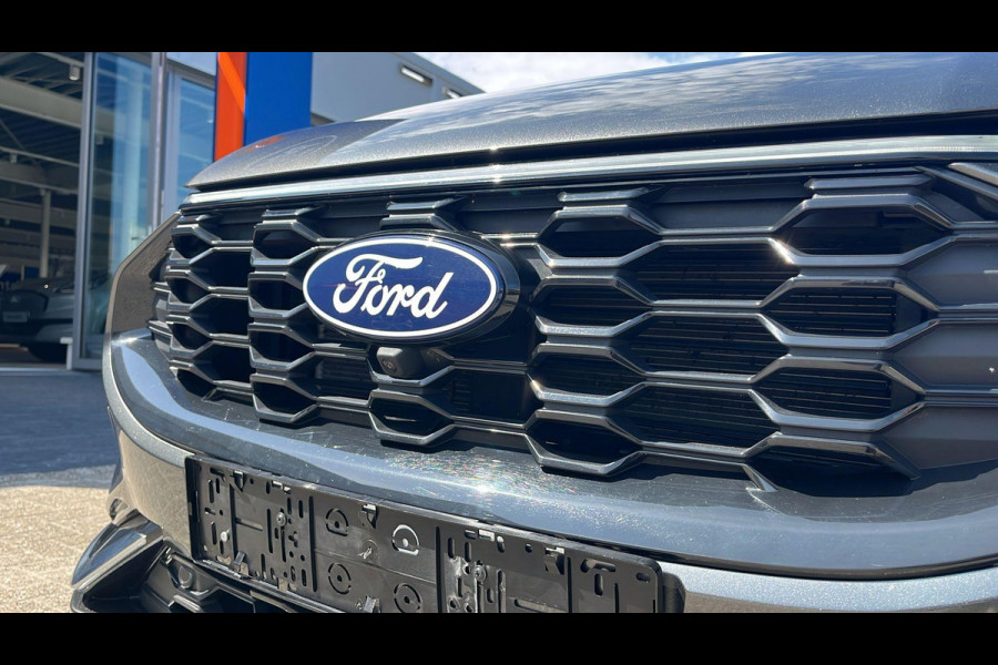 Ford Kuga 2.5 PHEV ST-Line X | Wegklapbare trekhaak | Panoramadak | Winter Pack | Head up Display | All season banden