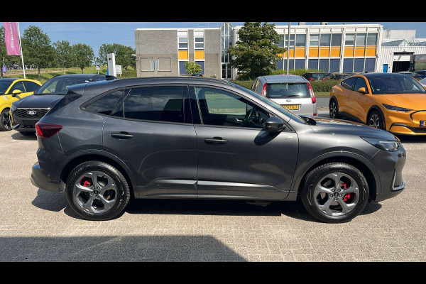 Ford Kuga 2.5 PHEV ST-Line X | Wegklapbare trekhaak | Panoramadak | Winter Pack | Head up Display | All season banden