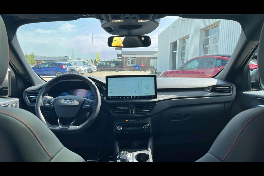 Ford Kuga 2.5 PHEV ST-Line X | Wegklapbare trekhaak | Panoramadak | Winter Pack | Head up Display | All season banden