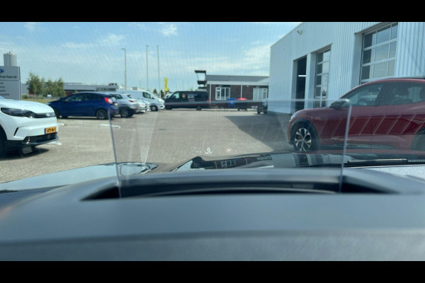 Ford Kuga 2.5 PHEV ST-Line X | Wegklapbare trekhaak | Panoramadak | Winter Pack | Head up Display | All season banden
