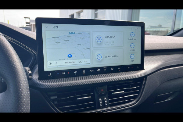 Ford Kuga 2.5 PHEV ST-Line X | Wegklapbare trekhaak | Panoramadak | Winter Pack | Head up Display | All season banden