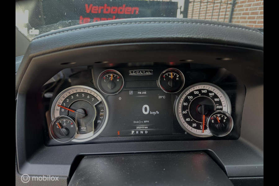 Dodge Ram 1500 5.7 hemi laramie