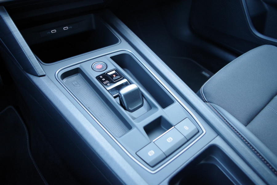 CUPRA Formentor 1.4 e-Hybrid 204 PK Adrenaline, Winterpakket, Camera, Carplay