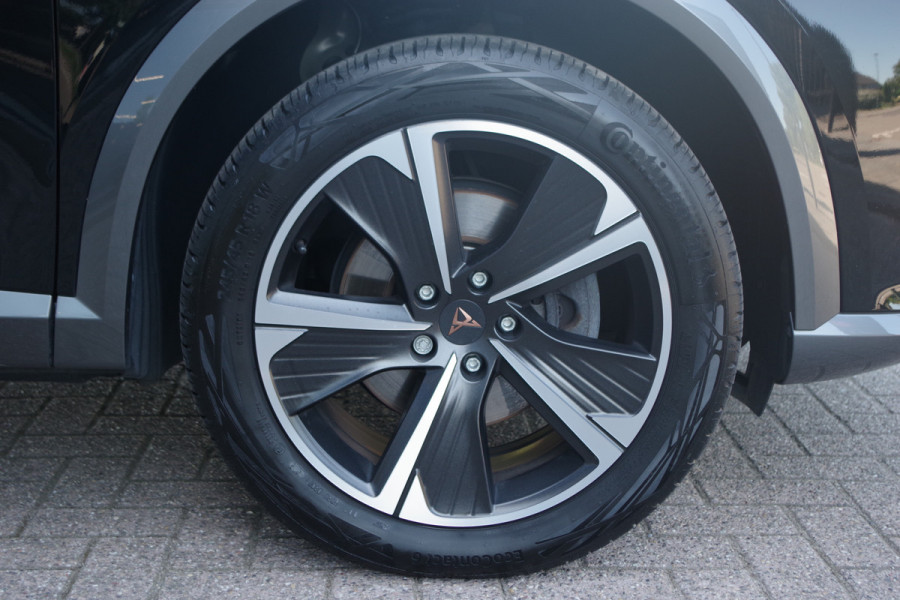 CUPRA Formentor 1.4 e-Hybrid 204 PK Adrenaline, Winterpakket, Camera, Carplay