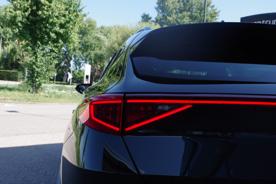 CUPRA Formentor 1.4 e-Hybrid 204 PK Adrenaline, Winterpakket, Camera, Carplay