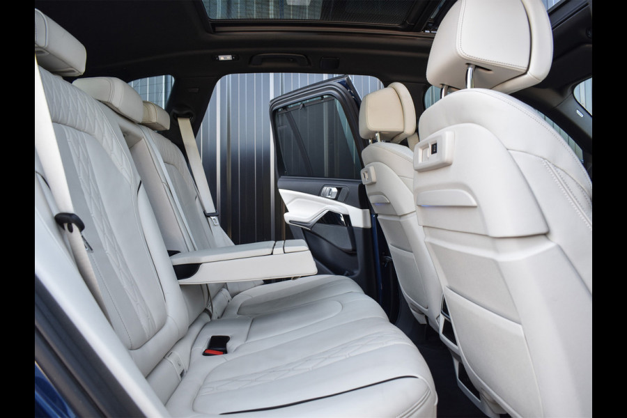 BMW X5 xDrive30d HIGHT EXECUTIVE M-SPORT | NL-AUTO | PANORAMA SKY LOUNGE | AMBIANCE INTERIEUR | DRVING ASSISTANT PROF. | LASER LIGHT |