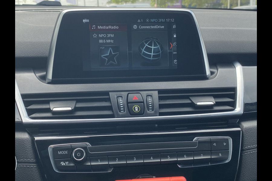 BMW 2 Serie Active Tourer 225xe iPerformance High Executive PHEV | Panoramadak