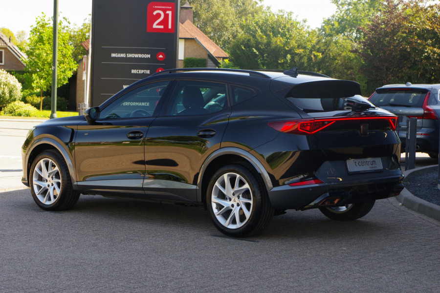 CUPRA Formentor 1.4 TSI e-Hybrid 204 PK Essential, Camera, Climate Control, Stuurverwarming