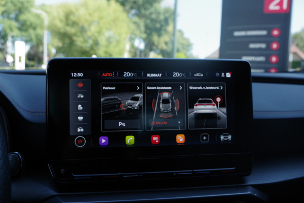 CUPRA Formentor 1.4 TSI e-Hybrid 204 PK Essential, Camera, Climate Control, Stuurverwarming