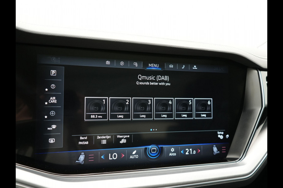 Volkswagen Touareg 3.0 TSi eHybrid 4MOTION Elegance Plug In Hybrid 381pk Dealer O.H PHEV | Panodak | Luchtvering | 21" L.M | Camera | Adaptive Cruise | Lederen Sportstoelen Verwarmd | Stuurverwarming | Navigatie | Virtual | DAB |