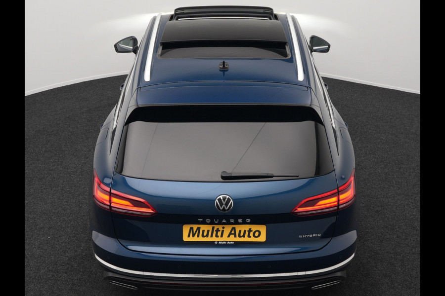 Volkswagen Touareg 3.0 TSi eHybrid 4MOTION Elegance Plug In Hybrid 381pk Dealer O.H PHEV | Panodak | Luchtvering | 21" L.M | Camera | Adaptive Cruise | Lederen Sportstoelen Verwarmd | Stuurverwarming | Navigatie | Virtual | DAB |