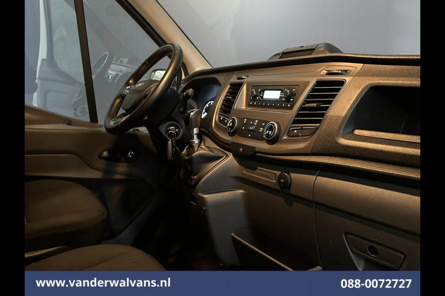 Ford Transit 2.0 TDCI 130pk Bakwagen Laadklep Euro6 Airco | 3-Zits | Cruisecontrol Dhollandia klep, 2800kg trekvermogen
