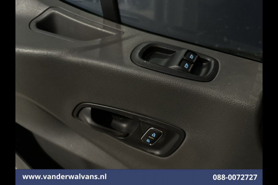 Ford Transit 2.0 TDCI 130pk Bakwagen Laadklep Euro6 Airco | 3-Zits | Cruisecontrol Dhollandia klep, 2800kg trekvermogen