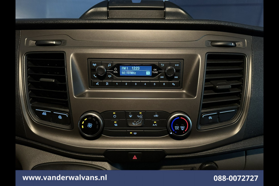 Ford Transit 2.0 TDCI 130pk Bakwagen Laadklep Euro6 Airco | 3-Zits | Cruisecontrol Dhollandia klep, 2800kg trekvermogen