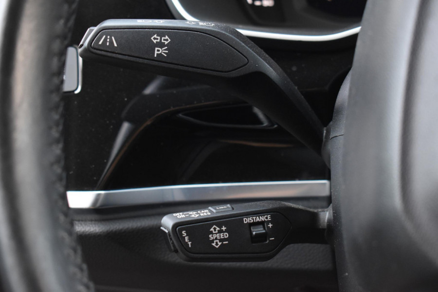 Audi Q3 Sportback 35 TFSI Mhev S Line ACC Lane D.Hoek Keyless Trekhaak