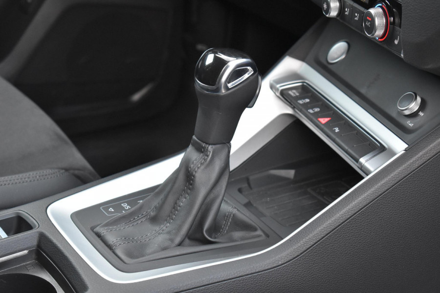 Audi Q3 Sportback 35 TFSI Mhev S Line ACC Lane D.Hoek Keyless Trekhaak