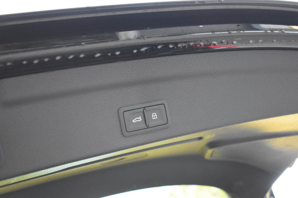 Audi Q3 Sportback 35 TFSI Mhev S Line ACC Lane D.Hoek Keyless Trekhaak