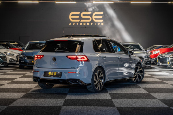 Volkswagen Golf 1.5 eTSI R-Line H&K | Iq Light | Panoramadak |