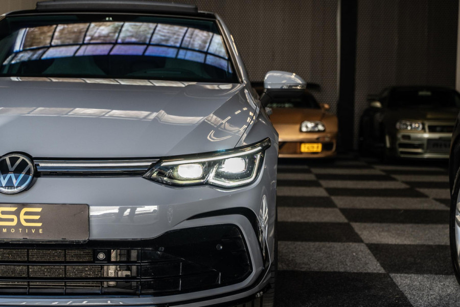 Volkswagen Golf 1.5 eTSI R-Line H&K | Iq Light | Panoramadak |