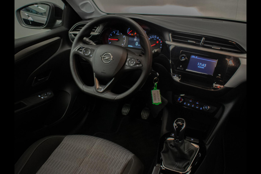 Opel Corsa 1.2 Edition Sport ,(NAVI,CLIMATE,CRUISE,PDC,LED,BLACK EDITION,BLUETOOTH,ELEKTRISCH PAKKET,SPORTSTOELEN,NETTE STAAT)