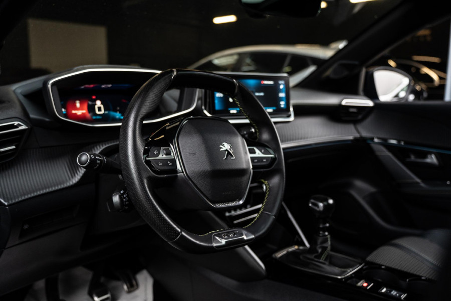 Peugeot 208 1.2 PureTech GT | Pano | Camera | Cruise