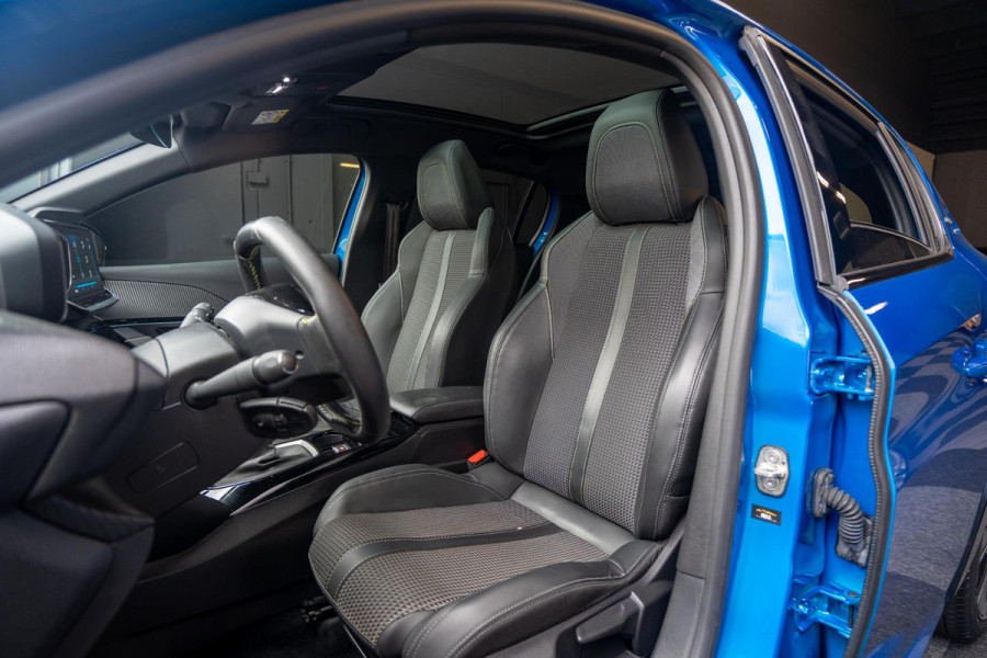 Peugeot 208 1.2 PureTech GT | Pano | Camera | Cruise