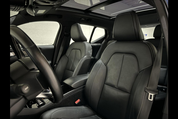 Volvo XC40 1.5 T5 Recharge R-Design Pano H/K Leer 360° Memory