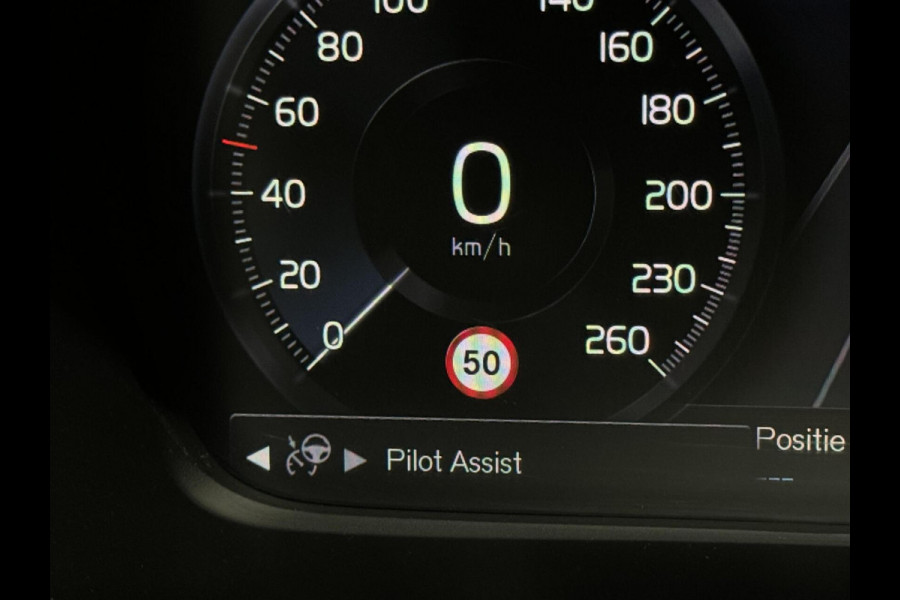 Volvo XC40 1.5 T5 Recharge R-Design Pano H/K Leer 360° Memory