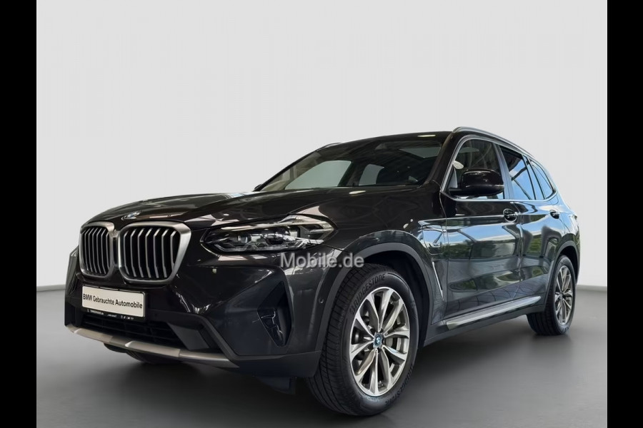 BMW X3 xDrive30e ** LED, NAVI+, LEDER, PANORAMA, KEYLESS, 19-inch LMV ** 1e EIG - UNFALLFREI ** ** INFORMEER OOK NAAR ONZE AANTREKKELIJKE FINANCIAL-LEASE TARIEVEN **