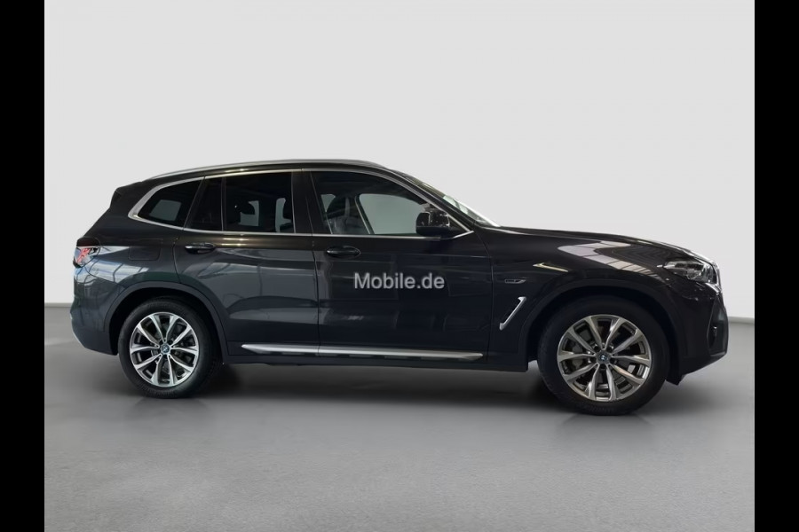 BMW X3 xDrive30e ** LED, NAVI+, LEDER, PANORAMA, KEYLESS, 19-inch LMV ** 1e EIG - UNFALLFREI ** ** INFORMEER OOK NAAR ONZE AANTREKKELIJKE FINANCIAL-LEASE TARIEVEN **