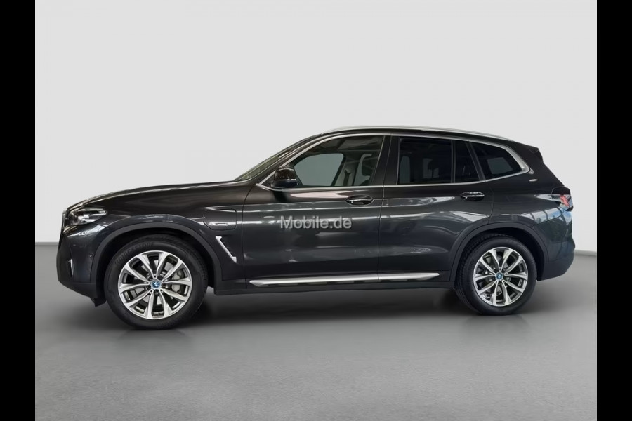 BMW X3 xDrive30e ** LED, NAVI+, LEDER, PANORAMA, KEYLESS, 19-inch LMV ** 1e EIG - UNFALLFREI ** ** INFORMEER OOK NAAR ONZE AANTREKKELIJKE FINANCIAL-LEASE TARIEVEN **