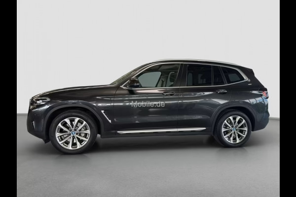 BMW X3 xDrive30e ** LED, NAVI+, LEDER, PANORAMA, KEYLESS, 19-inch LMV ** 1e EIG - UNFALLFREI ** ** INFORMEER OOK NAAR ONZE AANTREKKELIJKE FINANCIAL-LEASE TARIEVEN **
