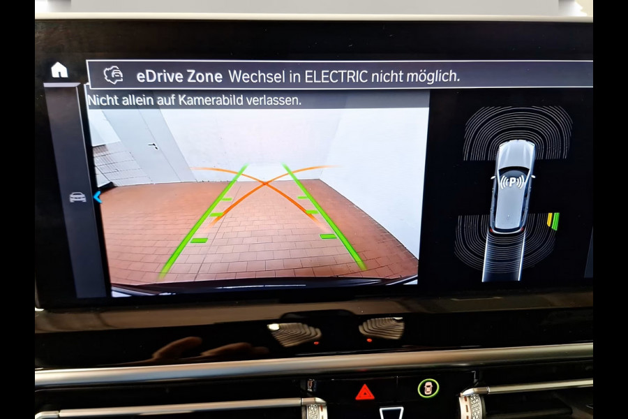 BMW X3 xDrive30e ** LED, NAVI+, LEDER, PANORAMA, KEYLESS, 19-inch LMV ** 1e EIG - UNFALLFREI ** ** INFORMEER OOK NAAR ONZE AANTREKKELIJKE FINANCIAL-LEASE TARIEVEN **