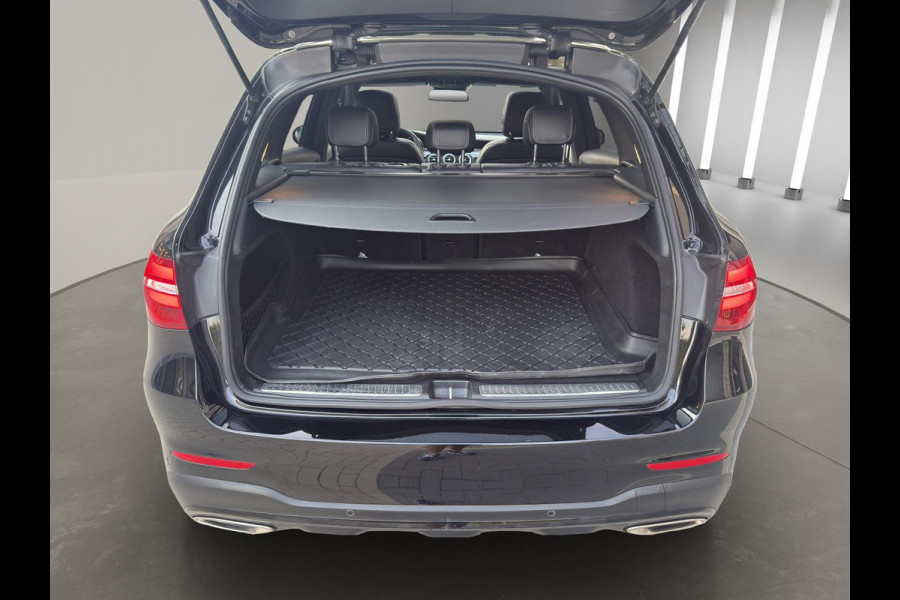 Mercedes-Benz GLC 250 4MATIC AMG Pano Camera Trekhaak