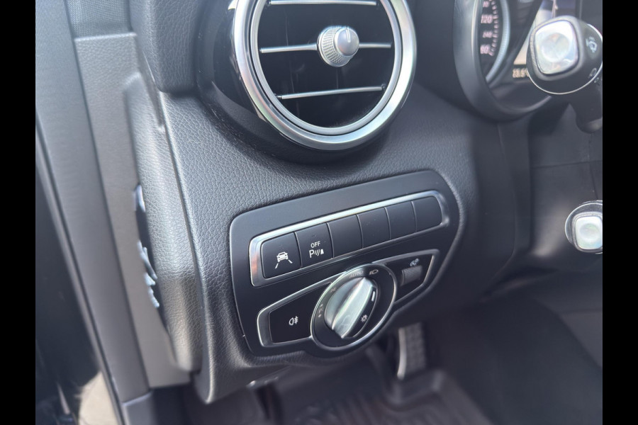 Mercedes-Benz GLC 250 4MATIC AMG Pano Camera Trekhaak