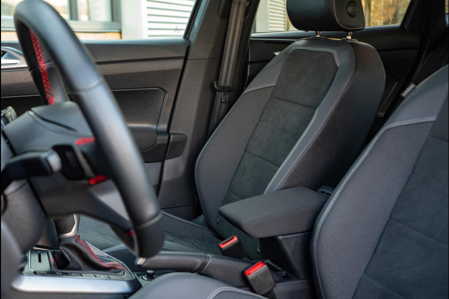 Volkswagen Polo 2.0 TSI GTI Panodak Beats Camera Virtual ACC Stoelverwarming 18" LMV