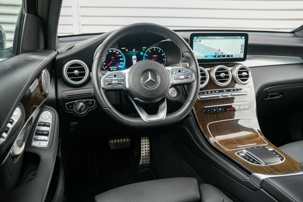 Mercedes-Benz GLC 200 Business Solution AMG Burmester Camera Stoelvent Keyless Trekhaak! Navigatie Cruise Leer Virtual Dash
