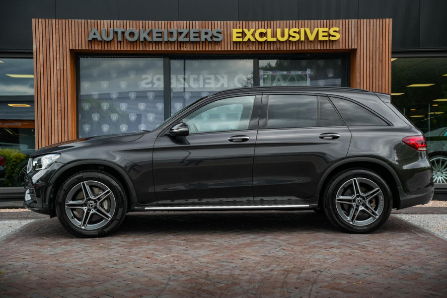 Mercedes-Benz GLC 200 Business Solution AMG Burmester Camera Stoelvent Keyless Trekhaak! Navigatie Cruise Leer Virtual Dash