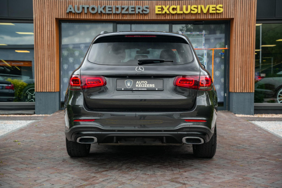 Mercedes-Benz GLC 200 Business Solution AMG Burmester Camera Stoelvent Keyless Trekhaak! Navigatie Cruise Leer Virtual Dash